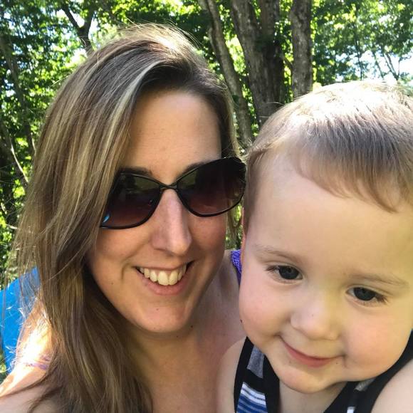 Meet your Posher, Kara - Picture 1 of 1